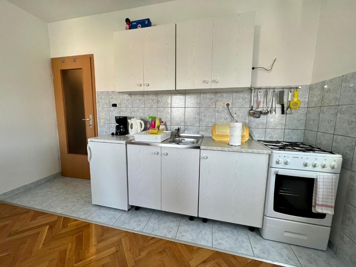 Apartment Troisa Kaštela المظهر الخارجي الصورة